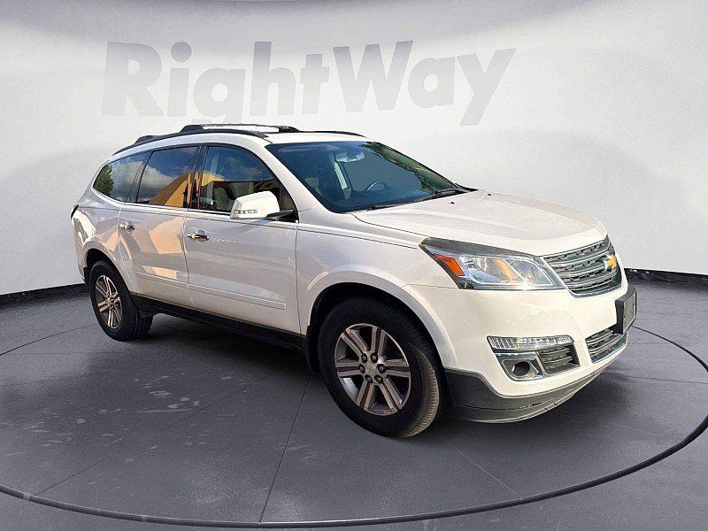 Used 2017 Chevrolet Traverse LT FWD image 7