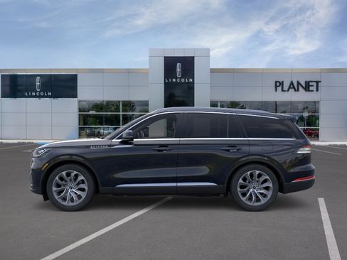 New 2026 Lincoln Aviator Reserve w/ Luxury Package RWD image 3