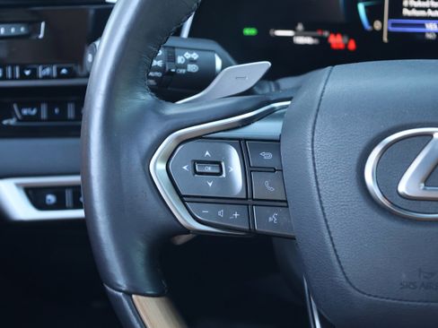 Used 2025 Lexus RX 350 Premium image 18