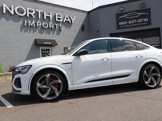 Used 2024 Audi SQ8 e-tron Prestige w/ Prestige Package AWD/4WD video 1