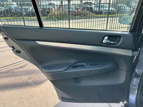 Used 2013 INFINITI G37 Journey w/ Premium Pkg image 21