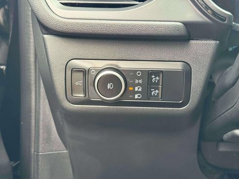 Used 2025 Ford Escape ST-Line Select AWD/4WD image 19