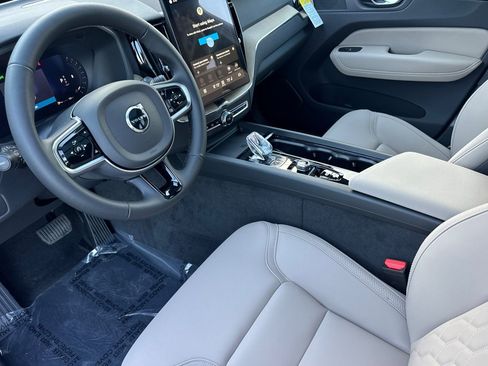 New 2026 Volvo XC60 B5 Plus w/ Climate Package AWD/4WD image 13