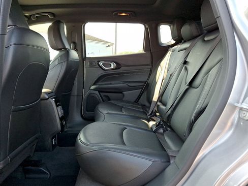 Used 2023 Jeep Compass High Altitude AWD/4WD image 20