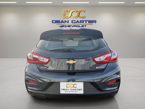 Used 2018 Chevrolet Cruze Premier image 5
