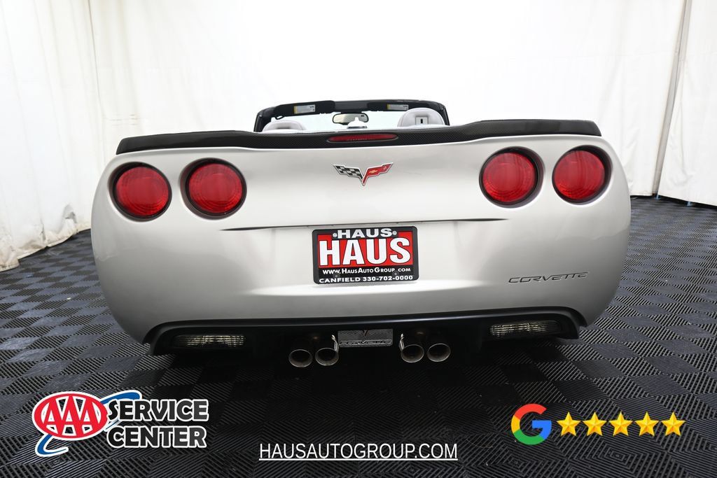Used 2005 Chevrolet Corvette Convertible w/ Preferred Equipment Group RWD image 14