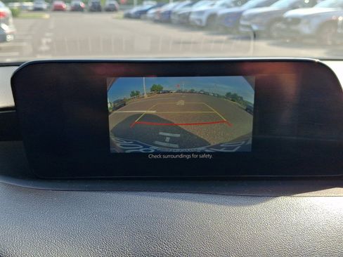 Used 2024 MAZDA MAZDA3 s FWD image 17