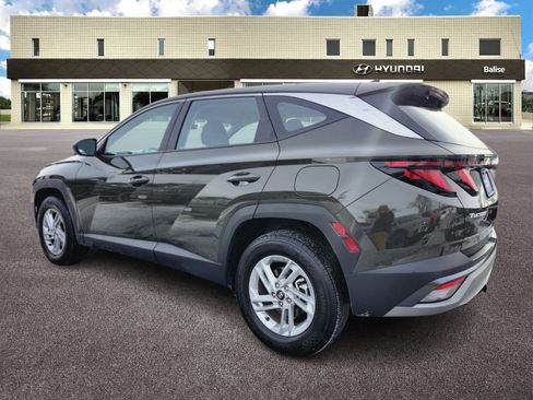 Certified 2025 Hyundai Tucson SE image 5