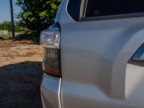 Used 2021 Toyota 4Runner SR5 RWD image 10