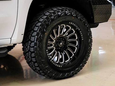Used 2019 Chevrolet Silverado 1500 LTZ w/ LTZ Texas Edition AWD/4WD image 64