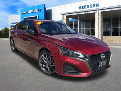 Used 2023 Nissan Altima 2.0 SR