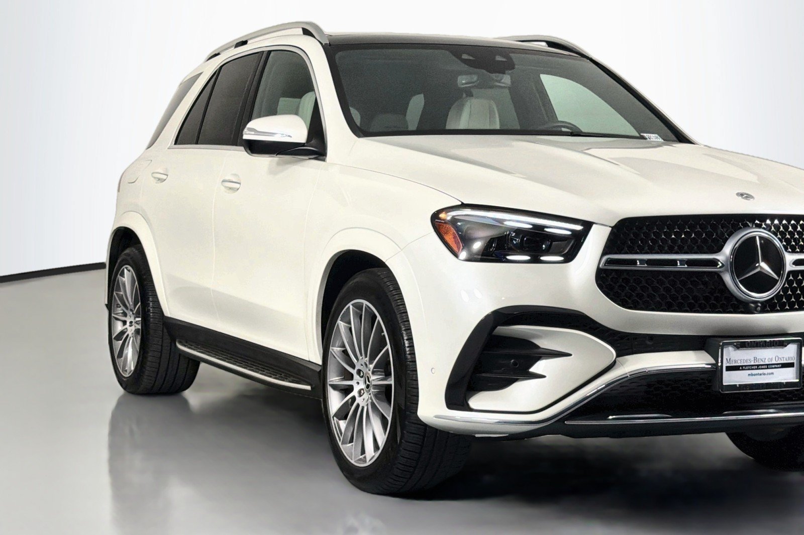 Certified 2024 Mercedes-Benz GLE 450e 4MATIC w/ AMG Line Exterior image 14