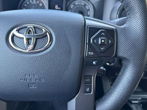 Used 2023 Toyota Tacoma TRD Sport w/ Technology Package AWD/4WD image 30