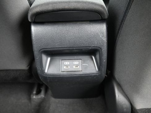 Used 2024 Toyota Corolla LE image 14