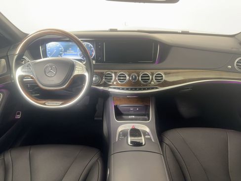 Used 2017 Mercedes-Benz S 550 4MATIC Sedan image 16