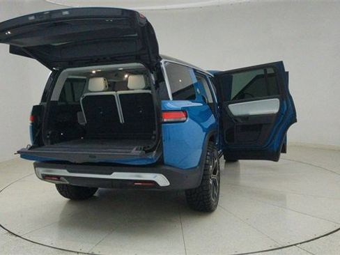 Used 2024 Rivian R1S Launch Edition image 76