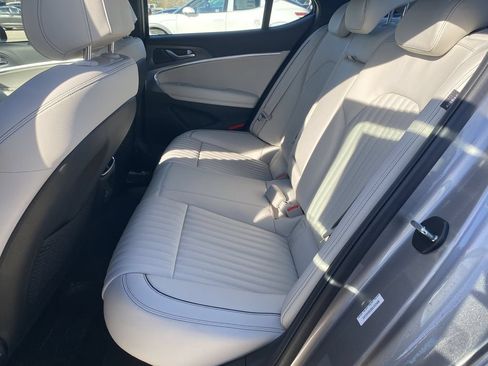 New 2025 Genesis G70 2.5T w/ Sport Prestige Package RWD image 15