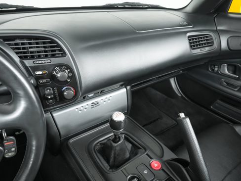 Used 2007 Honda S2000 image 24