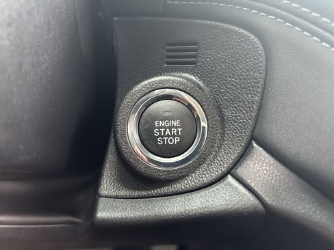 Used 2020 Subaru Outback Limited image 15