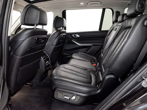 Used 2019 BMW X7 xDrive40i w/ Premium Package AWD/4WD image 32