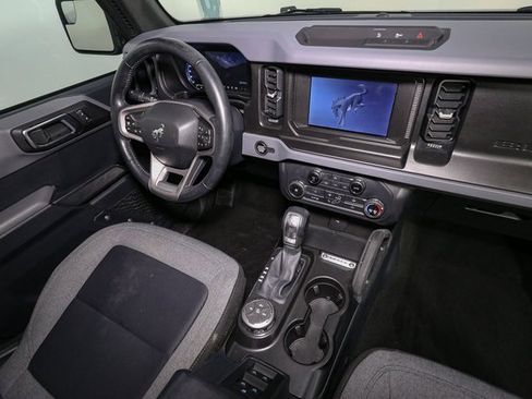 Used 2022 Ford Bronco Big Bend image 16