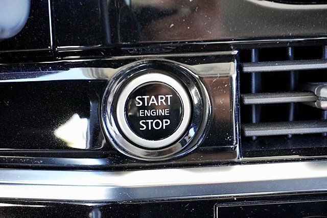 Certified 2023 Nissan Pathfinder SV w/ Black Appearance Package FWD image 39