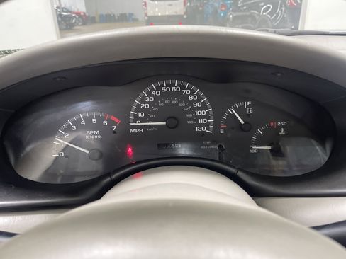 Used 2004 Chevrolet Malibu Classic image 30