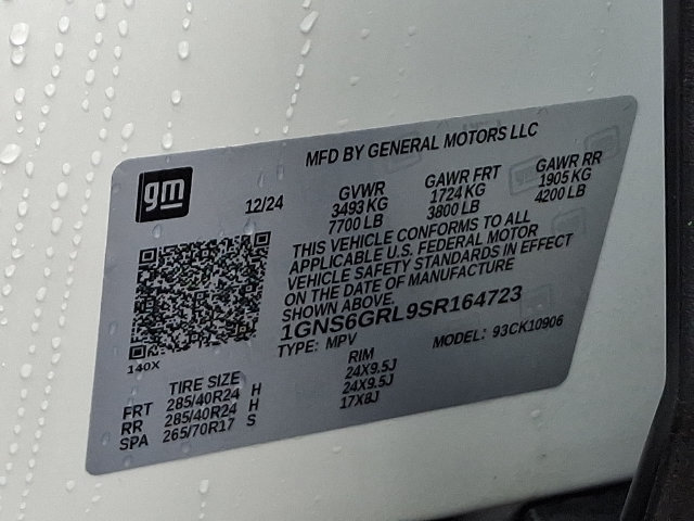 Used 2025 Chevrolet Suburban High Country AWD/4WD image 30