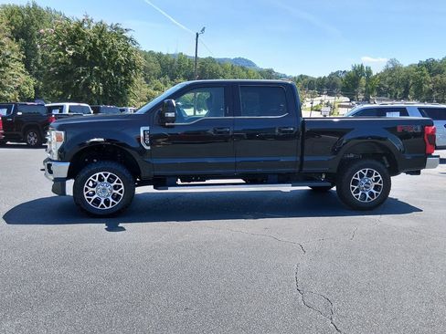 Used 2021 Ford F250 Lariat w/ FX4 Off-Road Package AWD/4WD image 7