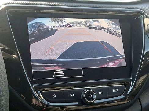 Used 2023 Chevrolet TrailBlazer LT w/ Convenience Package image 16