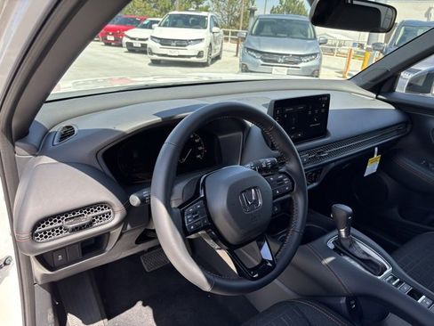 New 2026 Honda HR-V LX image 15