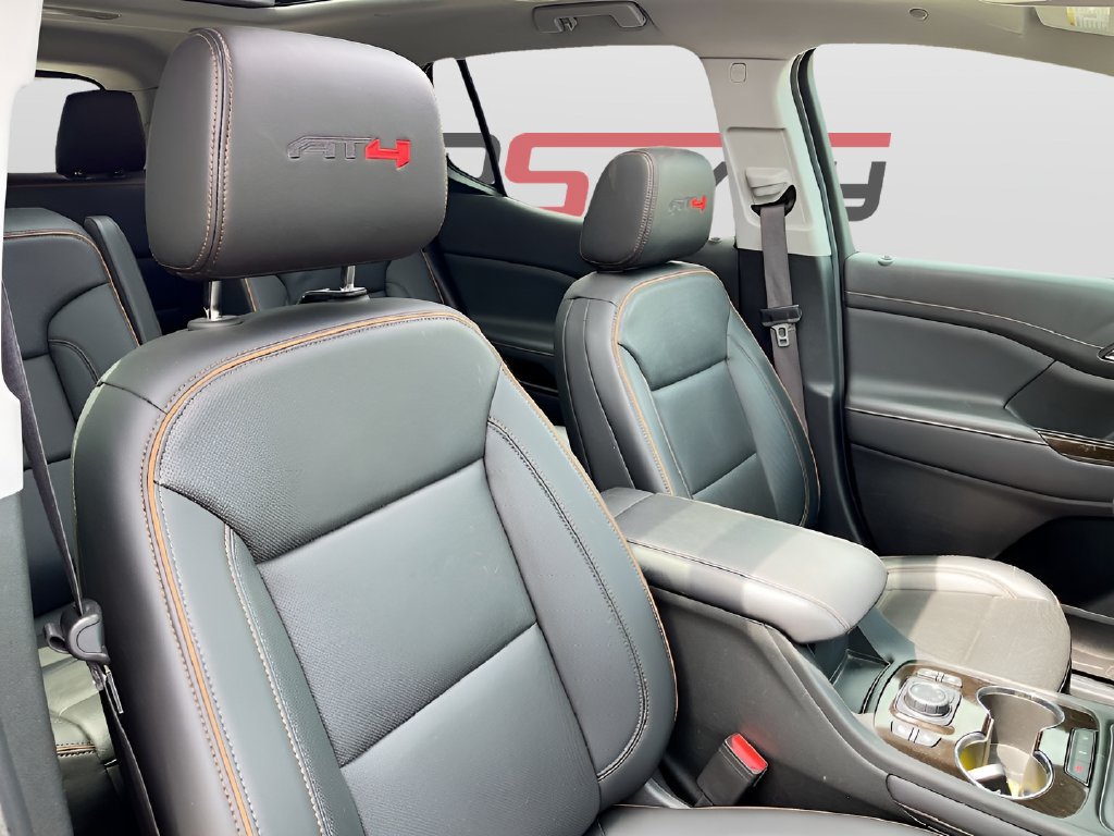 Used 2023 GMC Acadia AT4 w/ LPO, Floor Liner Package AWD/4WD image 30