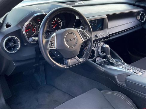 Used 2018 Chevrolet Camaro LT w/ RS Package image 16