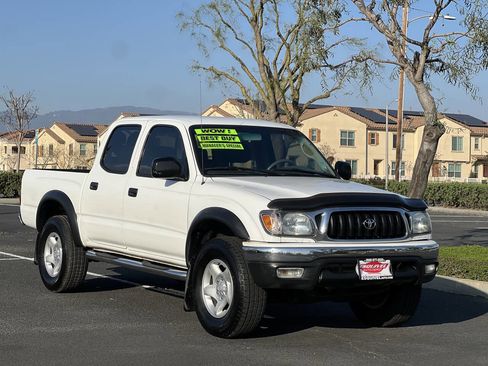 Used 2003 Toyota Tacoma PreRunner image 2