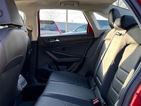Certified 2023 Volkswagen Jetta SEL image 23