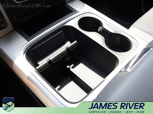 Used 2016 RAM 1500 Big Horn AWD/4WD image 36
