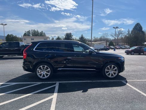 Used 2018 Volvo XC90 T6 Inscription w/ Luxury Package image 7