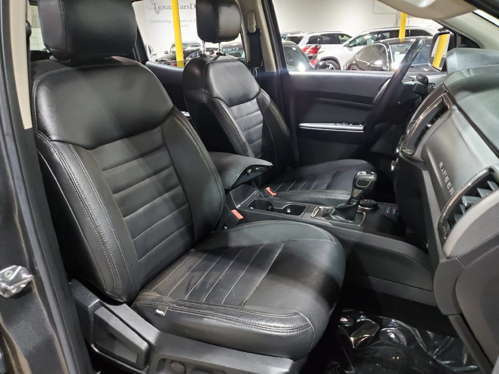 Used 2019 Ford Ranger XLT w/ Equipment Group 302A Luxury AWD/4WD image 14