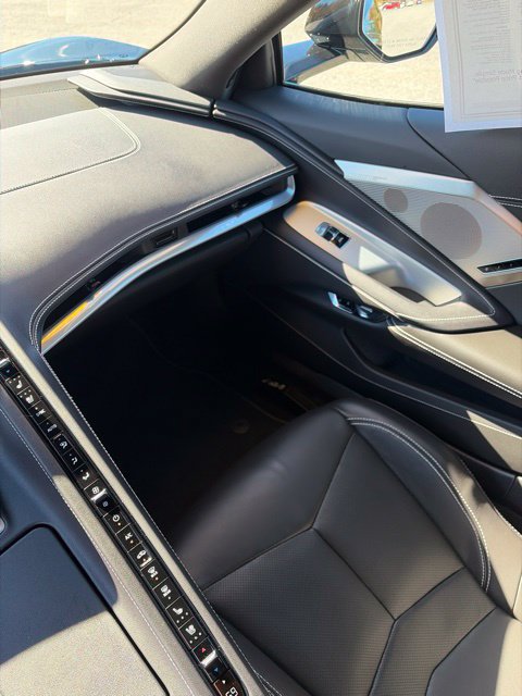 Used 2024 Chevrolet Corvette Stingray Preferred Cpe w/ Z51 Performance Package RWD image 16