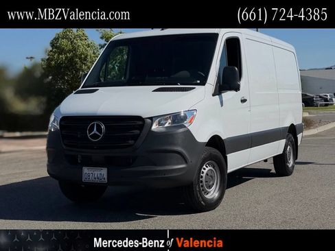 Used 2025 Mercedes-Benz Sprinter 2500 image 1