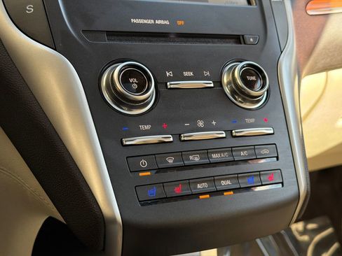 Used 2016 Lincoln MKC Reserve image 27