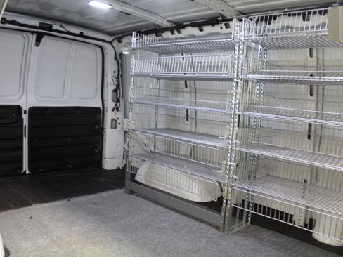 Used 2020 Chevrolet Express 2500 RWD image 22