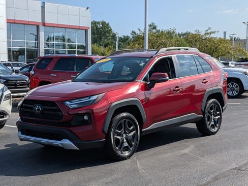 Used 2024 Toyota RAV4 Adventure AWD/4WD image 4