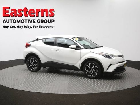 Used 2018 Toyota C-HR XLE FWD image 47