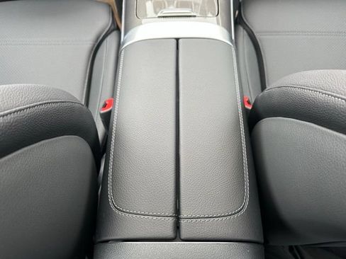 Used 2026 Mercedes-Benz C 300 4MATIC Sedan image 33
