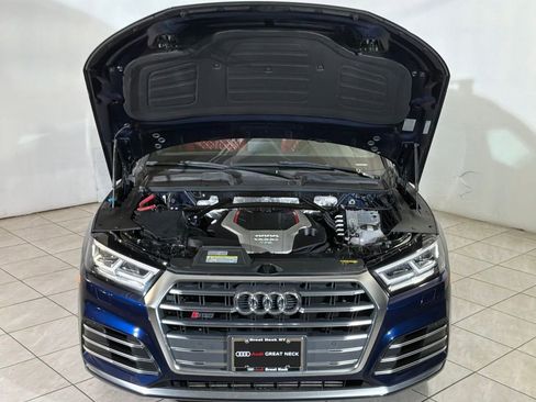 Used 2018 Audi SQ5 Premium Plus w/ Navigation Package image 16