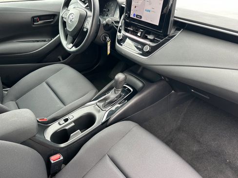 Used 2024 Toyota Corolla LE image 15
