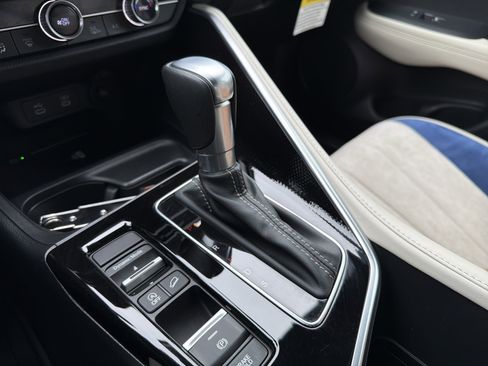 Certified 2025 Acura ADX A-Spec image 26