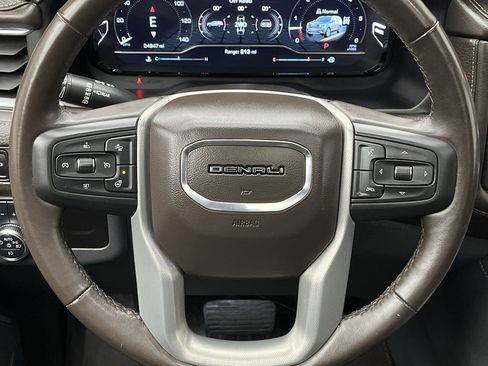 Certified 2022 GMC Yukon Denali image 17