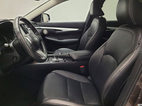 Used 2019 INFINITI QX50 Essential w/ Premium Heat Package AWD/4WD image 17